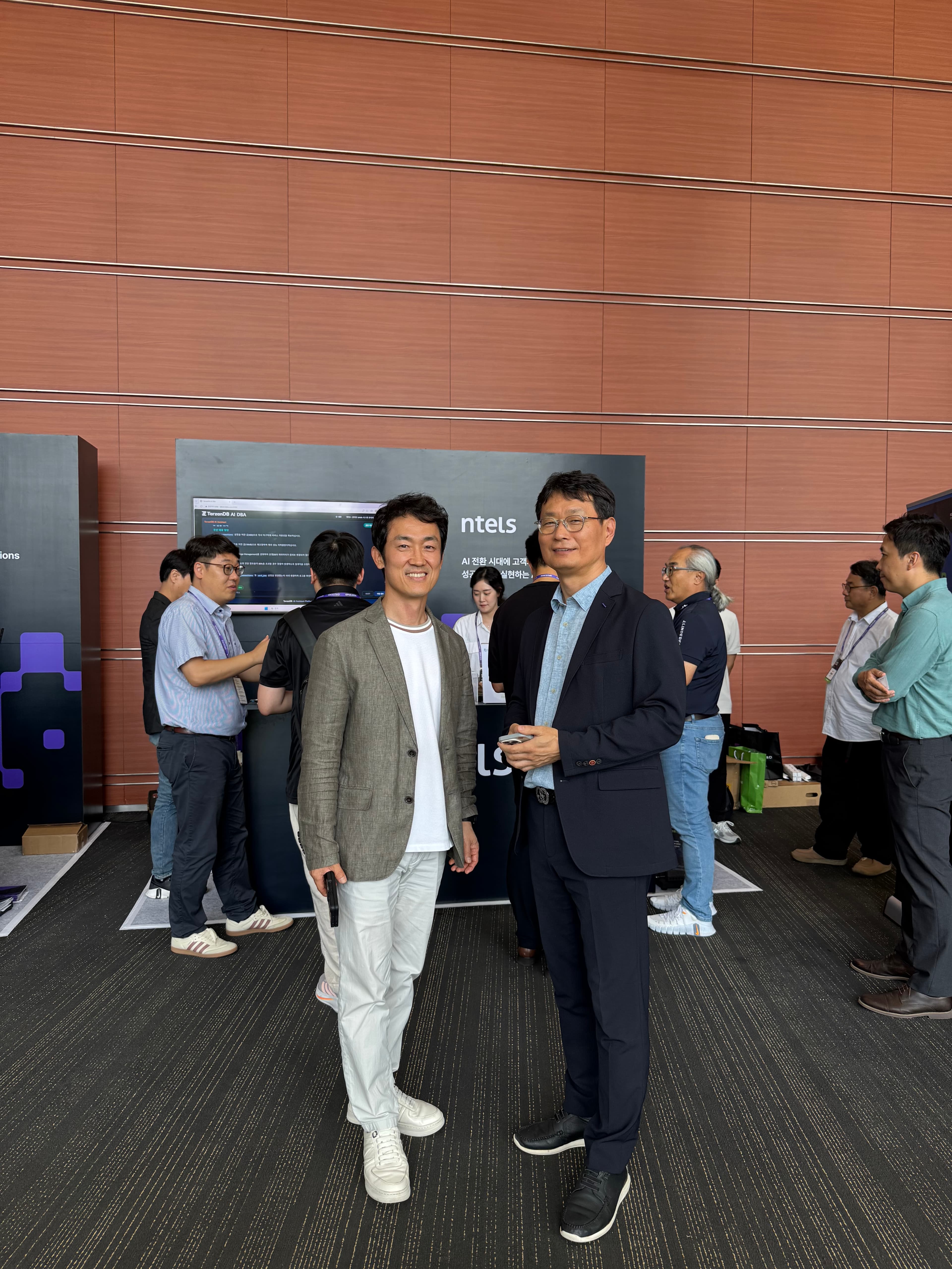 "WE GENERATE CLOUD" 그 뜨거운 현장, 엔텔스가 함께했습니다 - OPUS 2026 참가 후기